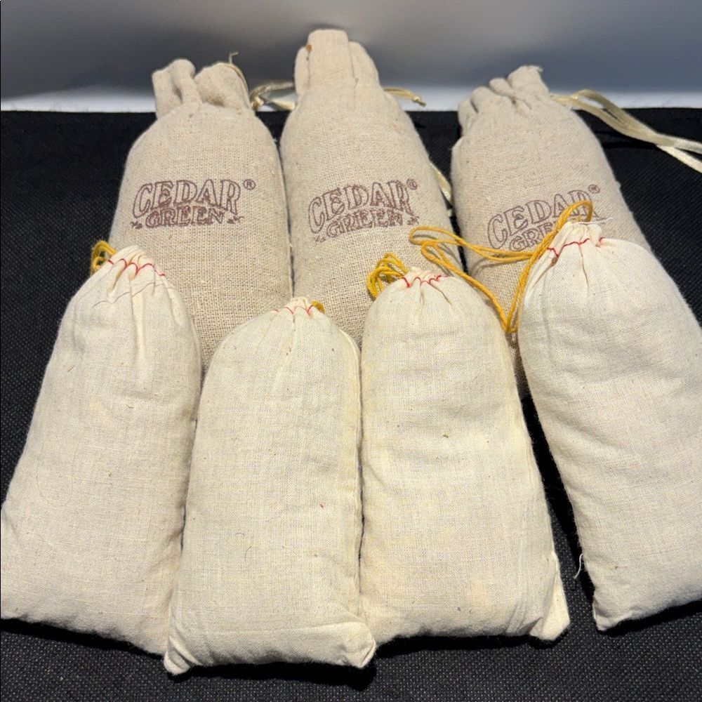 Natural Closet Sachets - Cream